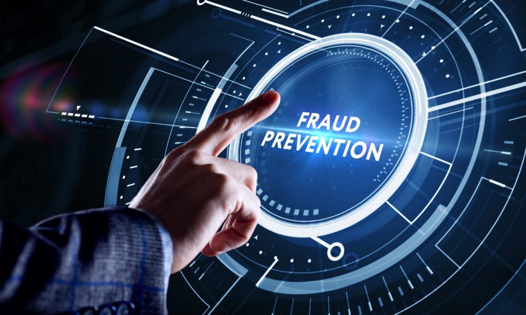 Payment providers with fraud prevention for jewelry sales 
