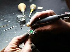 Payment processing services for jewelry businesses